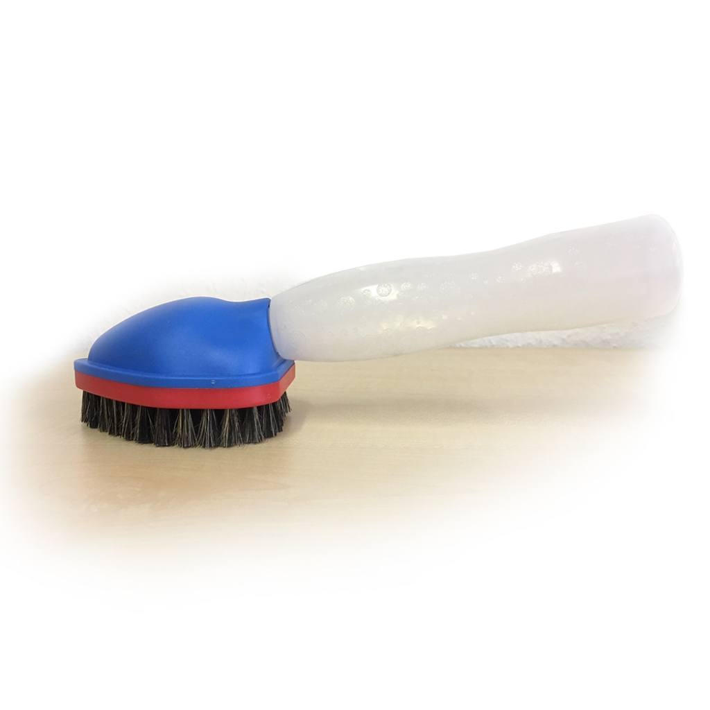 DI Furniture Brush